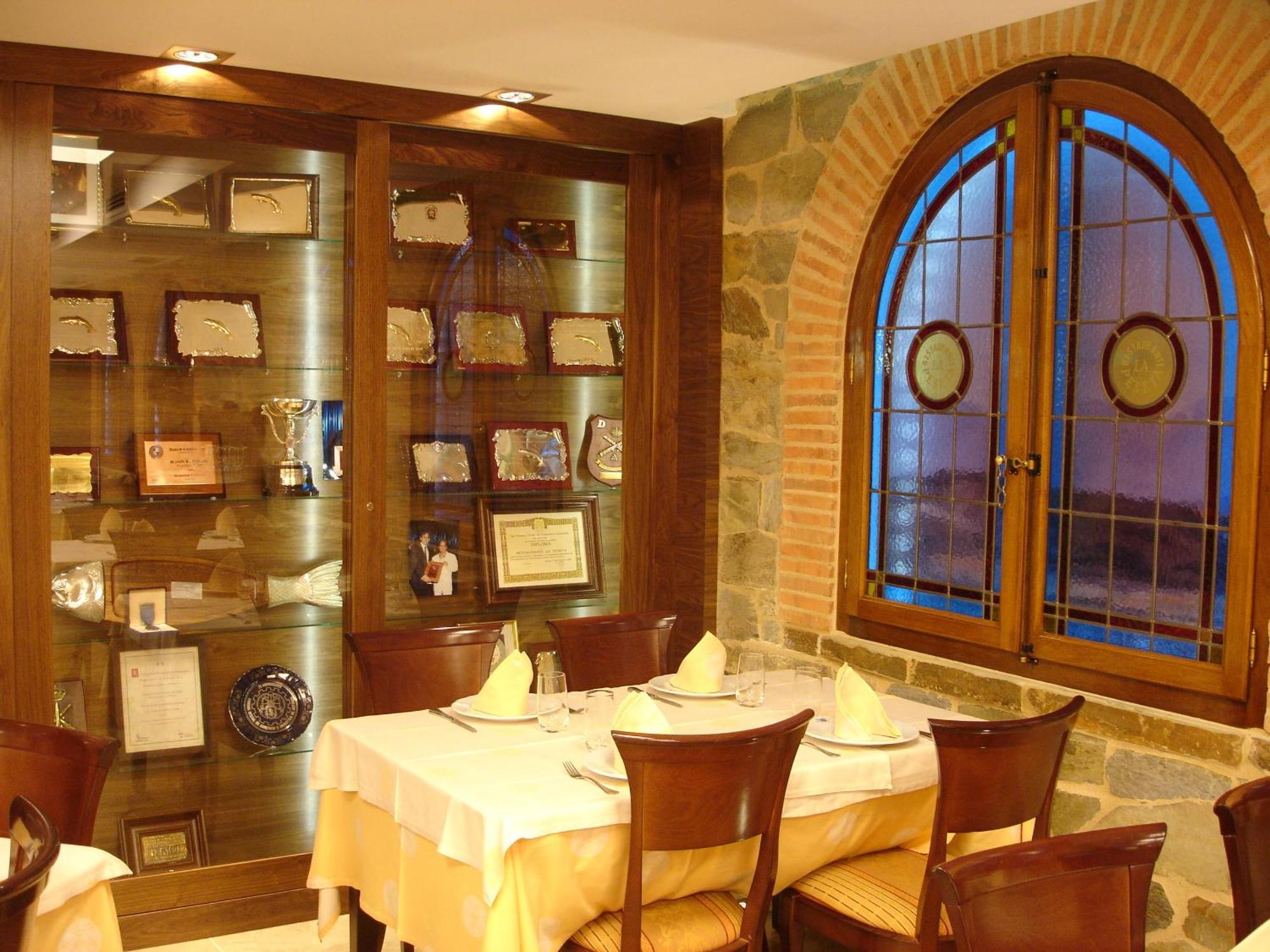 Hotel Restaurante La Peseta Асторга Экстерьер фото